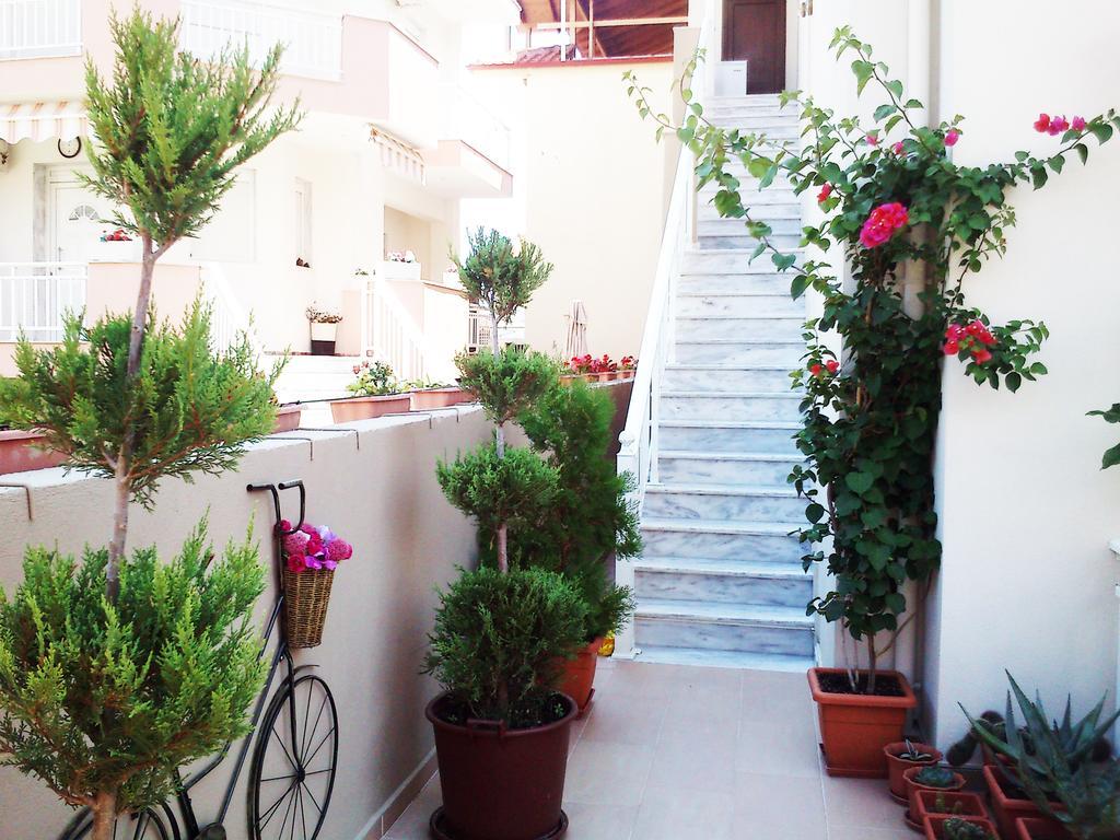 Villa Emmanouela Studios - Family Accommodation Неа-Врасна Экстерьер фото