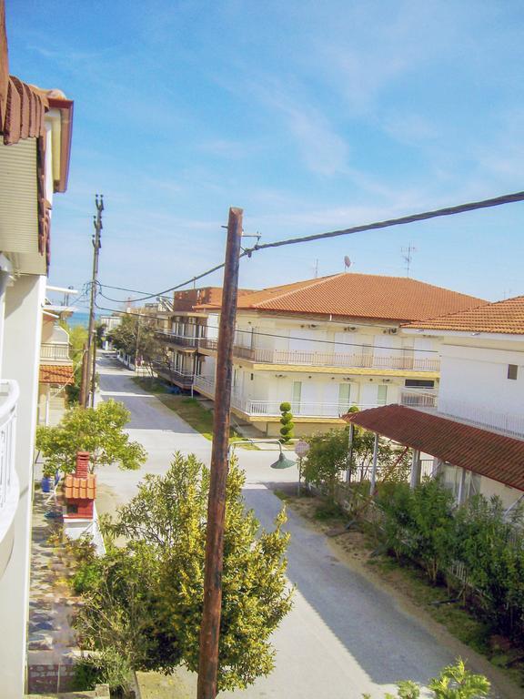 Villa Emmanouela Studios - Family Accommodation Неа-Врасна Экстерьер фото